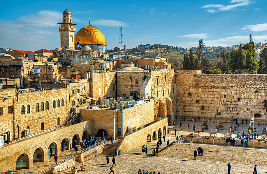 Часть древней стены вокруг западного склона Храмовой Горы в Старом Городе Иерусалима